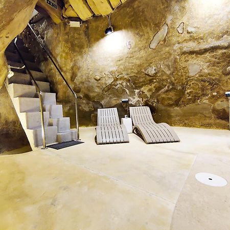 Wave 24 Savynomad Harbour Residence & Private Spa Cave Valletta Exterior photo